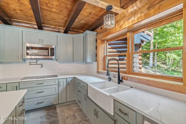 $2,399,900 | 1035 Porterfield Gap Road, Seymour, TN 37865