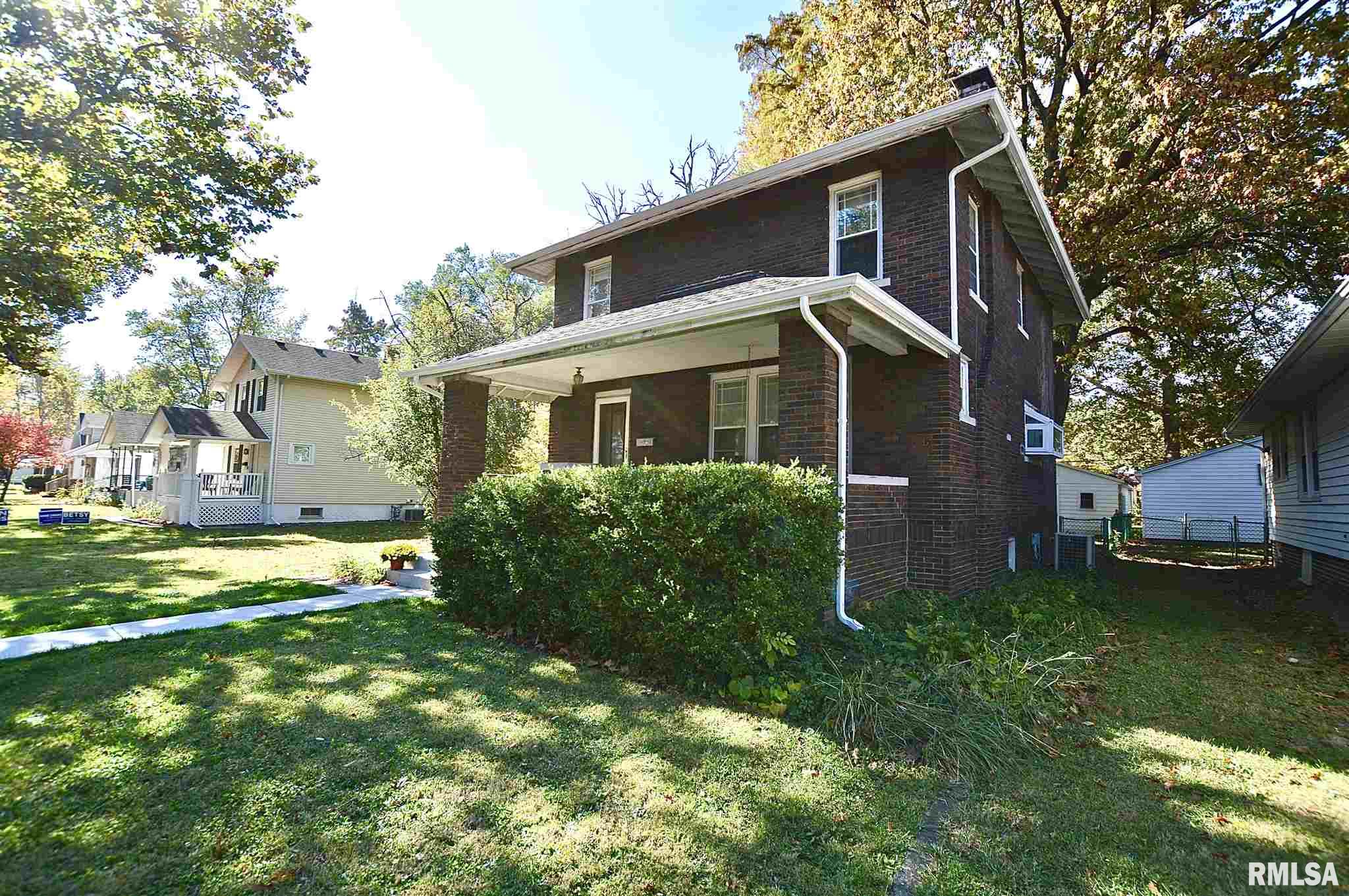 2523 Yale Boulevard Springfield, IL 62703 - Photo 4 of 34