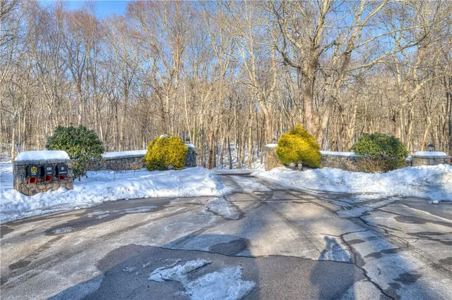 $960,000 | 45 Pardon's Wood Lane, East Greenwich, RI 02818