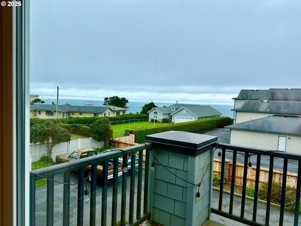 $469,000 | 1251 Moore Street, Unit A, Brookings, OR 97415