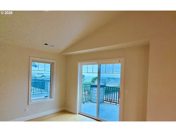 $469,000 | 1251 Moore Street, Unit A, Brookings, OR 97415
