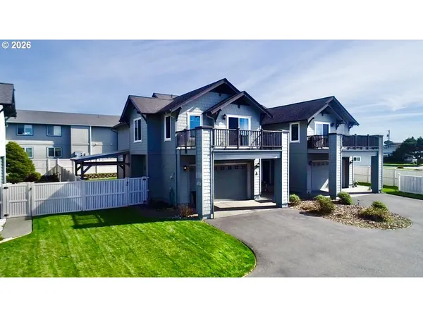 $469,000 | 1251 Moore Street, Unit A, Brookings, OR 97415