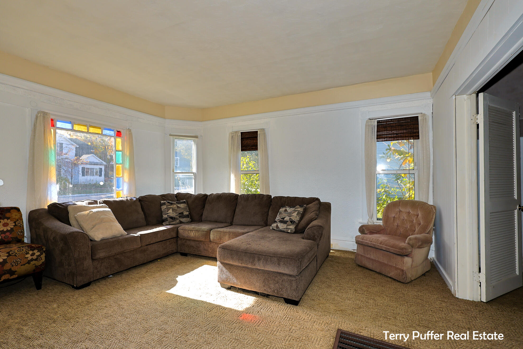 216 Jefferson Street Hart, MI 49420 - Photo 11 of 27 00000201