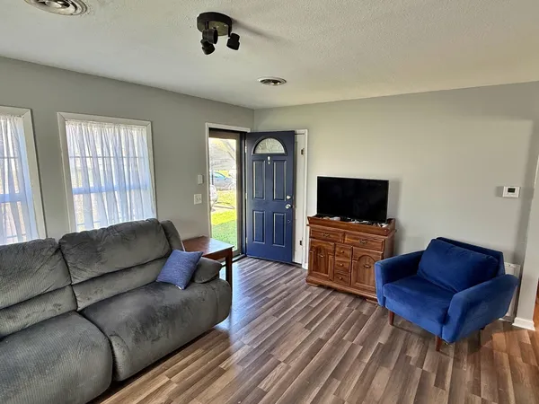 $81,900 | 1202 Ferry Street, Metropolis, IL 62960