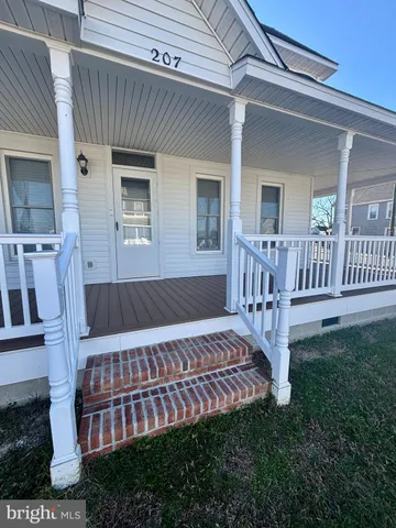 $285,000 | 207 Water Street, Sharptown, MD 21861