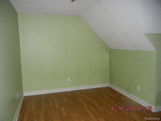 912 Chase Lake Road Howell, MI 48855 - Photo 20 of 23 DSCN0634.JPG