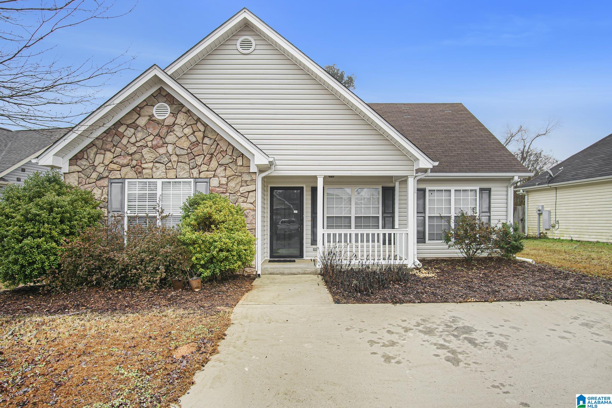66 Sunset Lane Jemison, AL 35085 - Photo 2 of 26