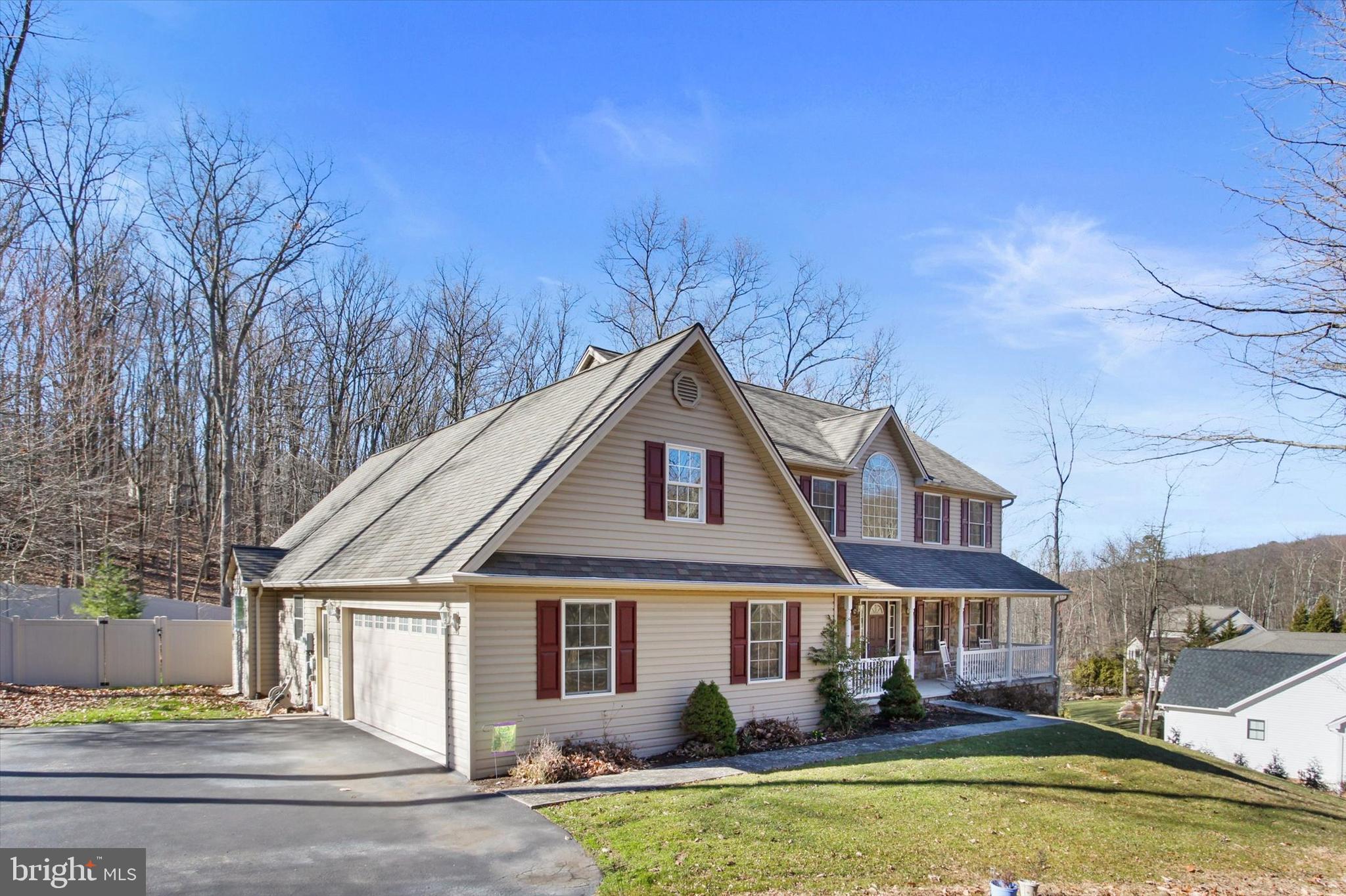 1133 Kuhn Road Boiling Springs, PA 17007 - Photo 42 of 58 Garage