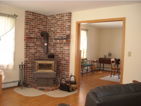742 St Johnsbury Road Littleton, NH 03561 - Photo 3 of 29 Gallery Image 3