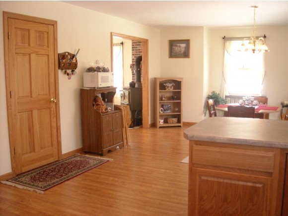 742 St Johnsbury Road Littleton, NH 03561 - Photo 7 of 29 Gallery Image 7
