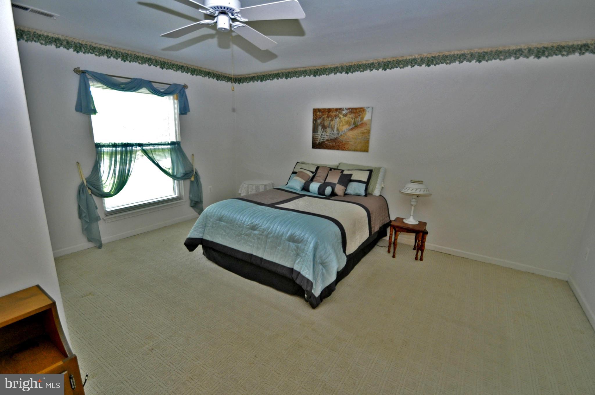 142 Georgetown Road, Unit 8 Annapolis, MD 21403 - Photo 11 of 17 Bedroom (Master)
