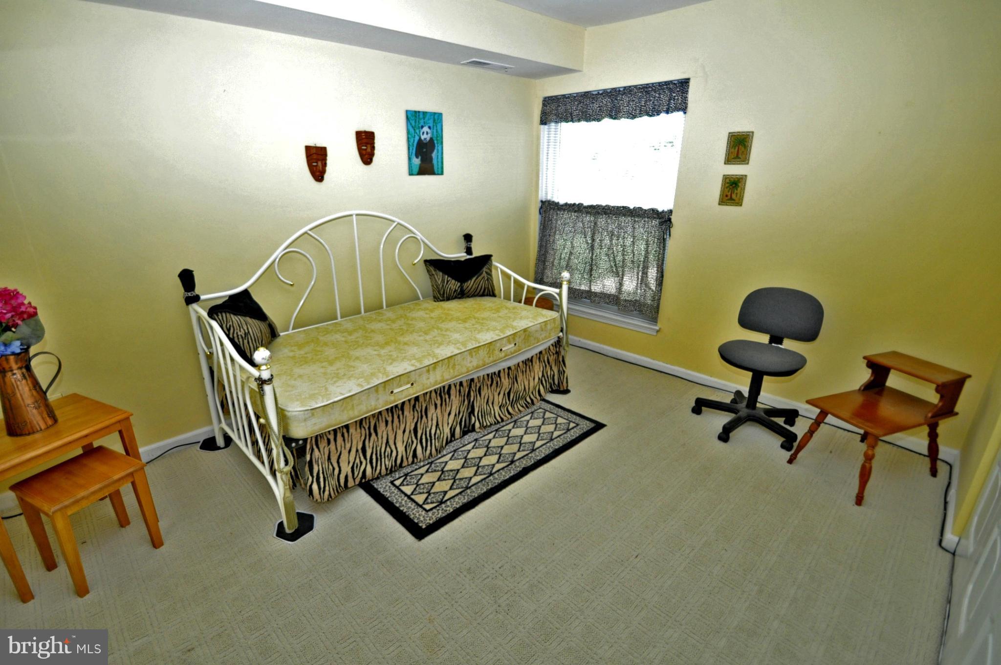 142 Georgetown Road, Unit 8 Annapolis, MD 21403 - Photo 14 of 17 Bath