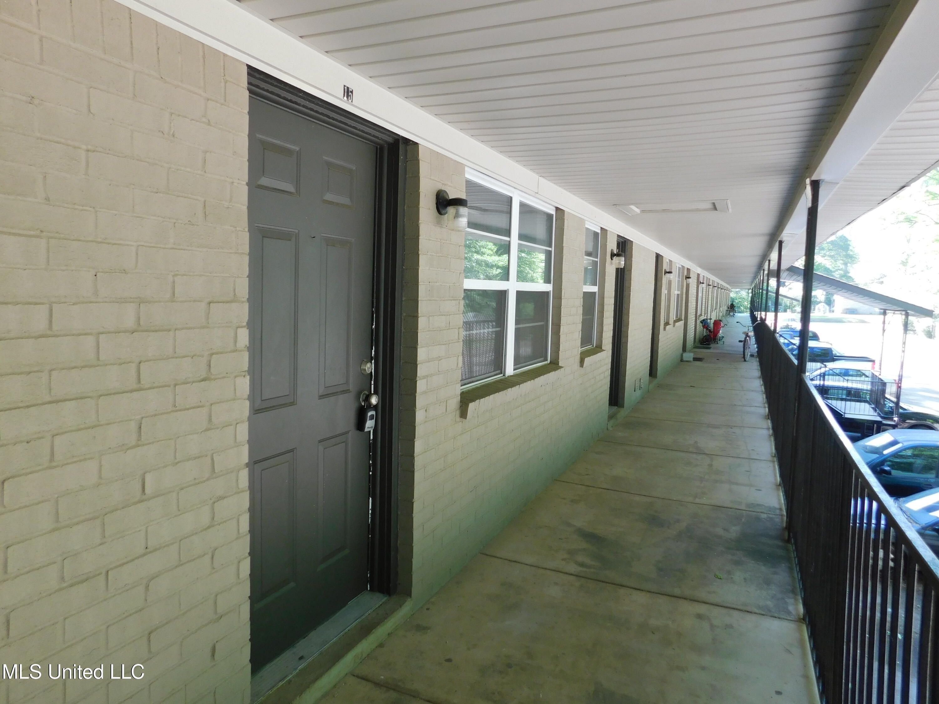 front ext