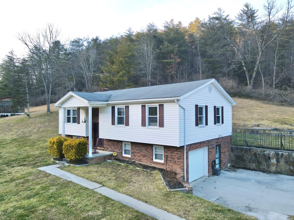 1683 Gardner Road Princeton, WV 24740 - Photo 1 of 1 Gallery Image 1