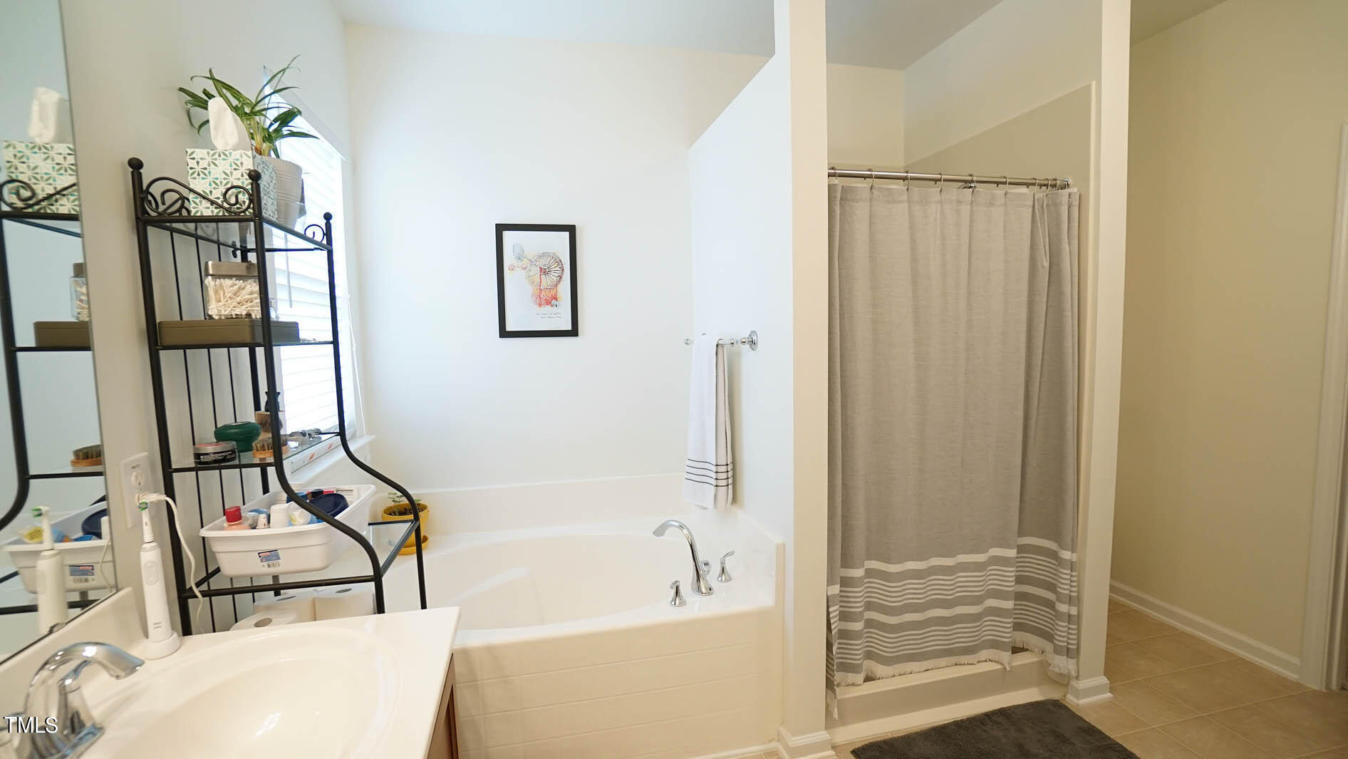8319 Niayah Way Raleigh, NC 27612 - Photo 22 of 24 DSC00260