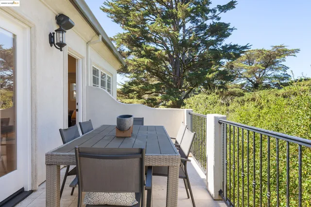 $1,200,000 | 50 Pine Hills Court, Oakland, CA 94611