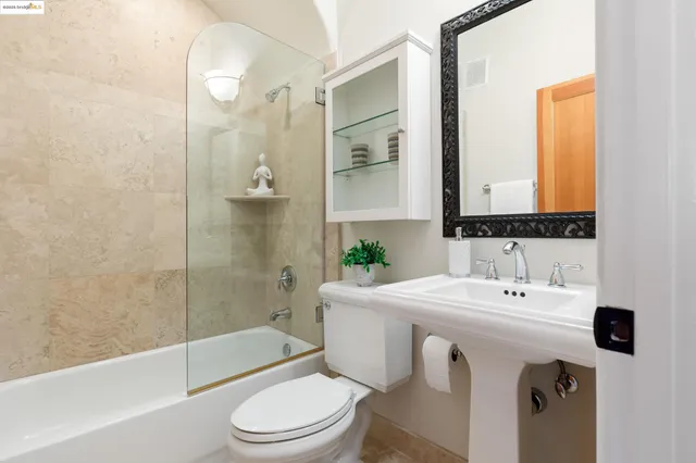 $1,200,000 | 50 Pine Hills Court, Oakland, CA 94611