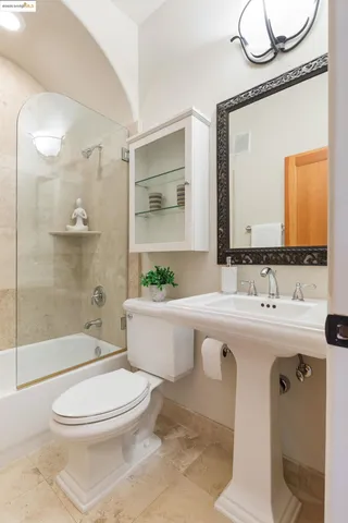 $1,200,000 | 50 Pine Hills Court, Oakland, CA 94611