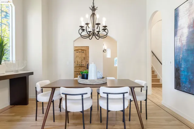 $1,200,000 | 50 Pine Hills Court, Oakland, CA 94611