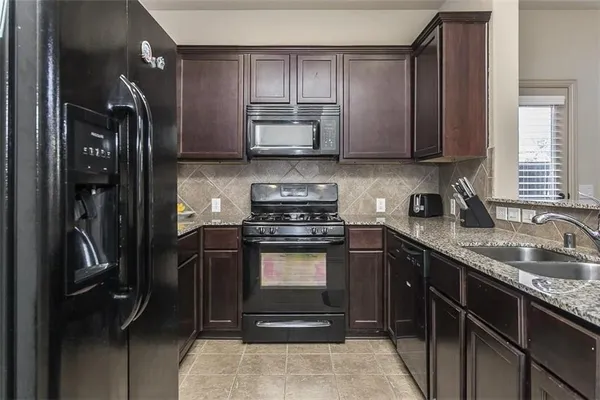 $2,450 | 867 Llano Drive, Allen, TX 75013