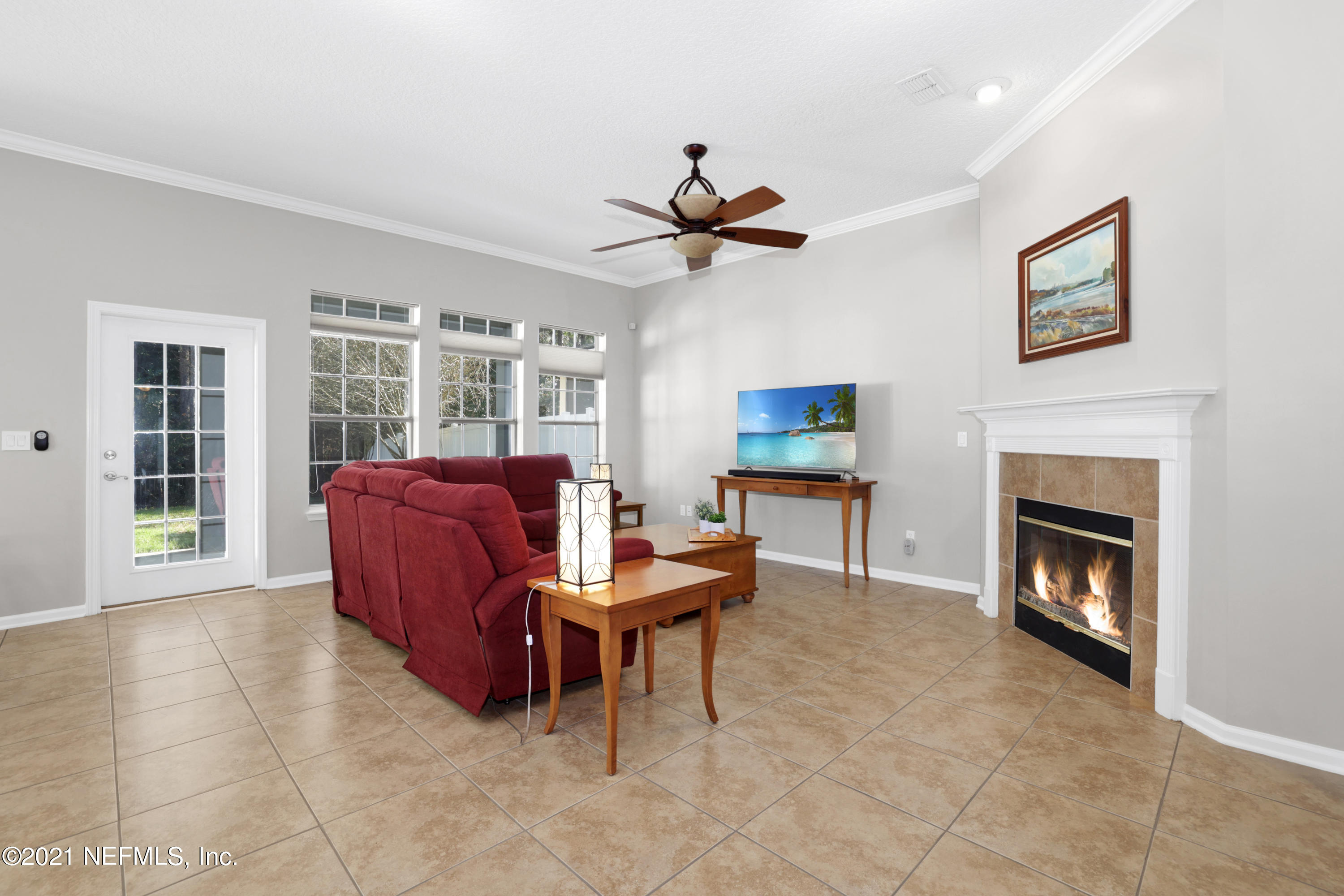 6286 Battlegate Road Jacksonville, FL 32258 - Photo 12 of 32 Tile Floors & Crown Molding!