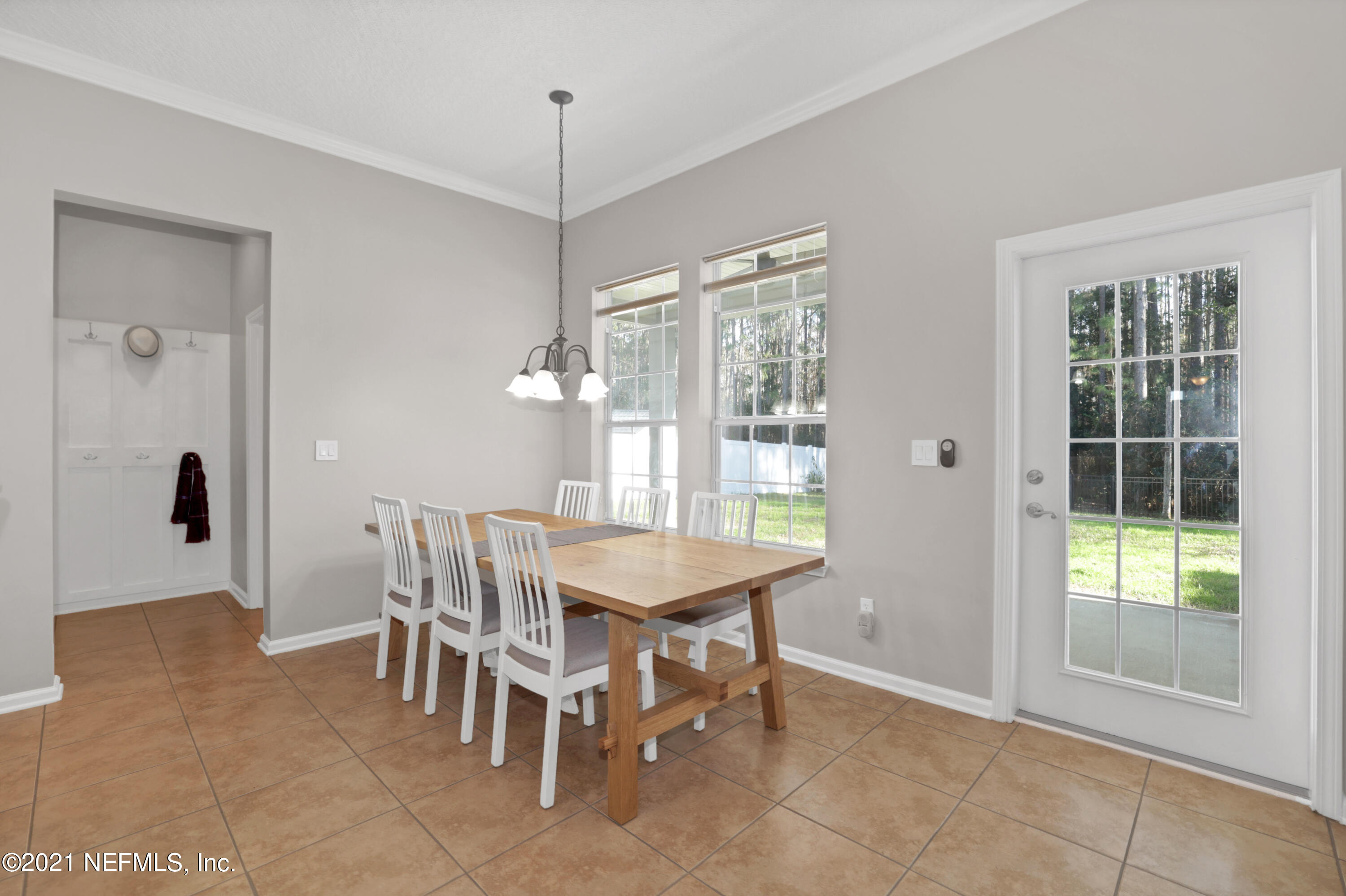 6286 Battlegate Road Jacksonville, FL 32258 - Photo 15 of 32 Casual Dining Area