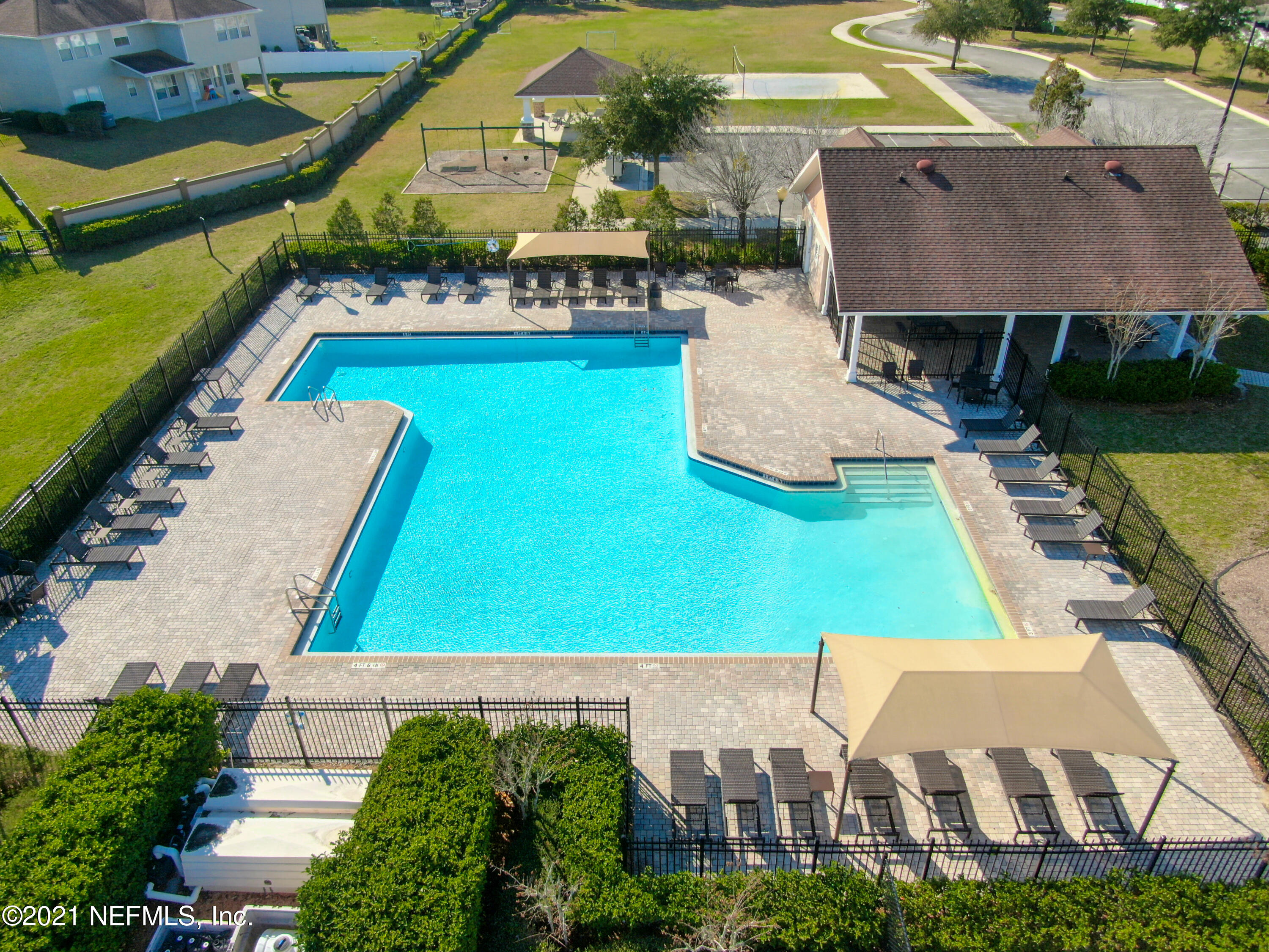 6286 Battlegate Road Jacksonville, FL 32258 - Photo 32 of 32 Community Pool