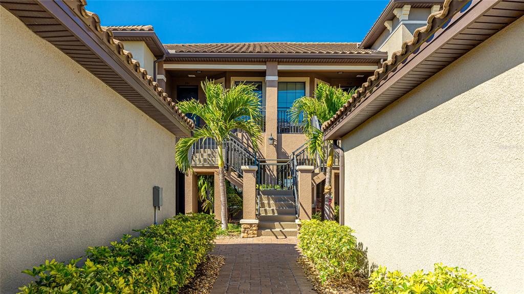 13719 Messina Loop, Unit 101 Lakewood Ranch, FL 34211 - Photo 4 of 77