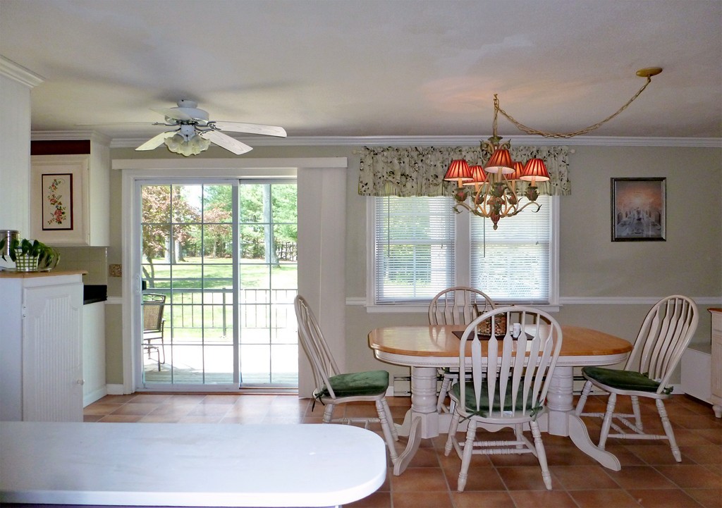 32 Sawmill Road Springfield, MA 01118 - Photo 4 of 14