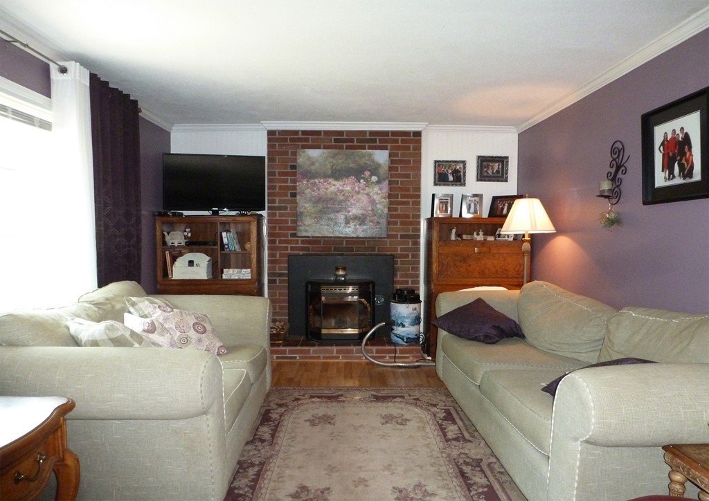 32 Sawmill Road Springfield, MA 01118 - Photo 5 of 14