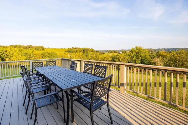 $695,000 | 1 Eagle Lane, Galena, IL 61036