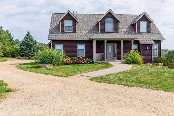 $695,000 | 1 Eagle Lane, Galena, IL 61036