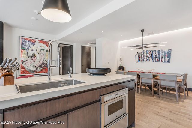 $5,975,000 | 45 Wood Road, Unit 401, Snowmass Village, CO 81615