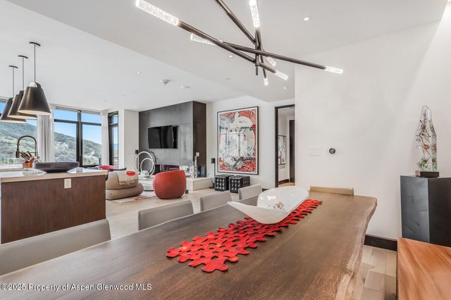 $5,975,000 | 45 Wood Road, Unit 401, Snowmass Village, CO 81615