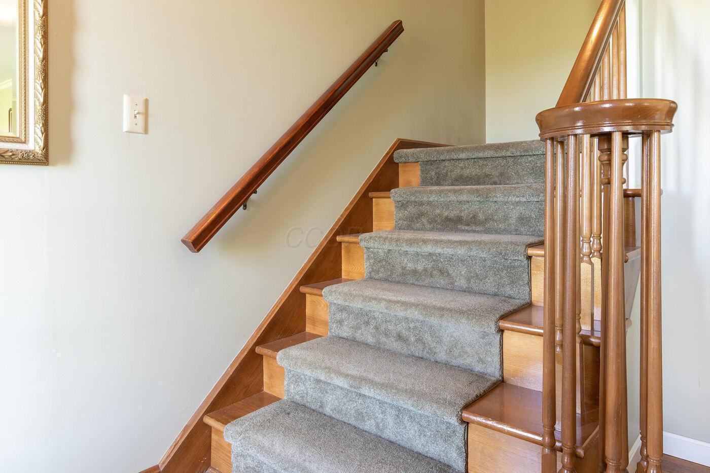 5565 Stringtown Road Northwest Baltimore, OH 43105 - Photo 36 of 61 Upstairs
