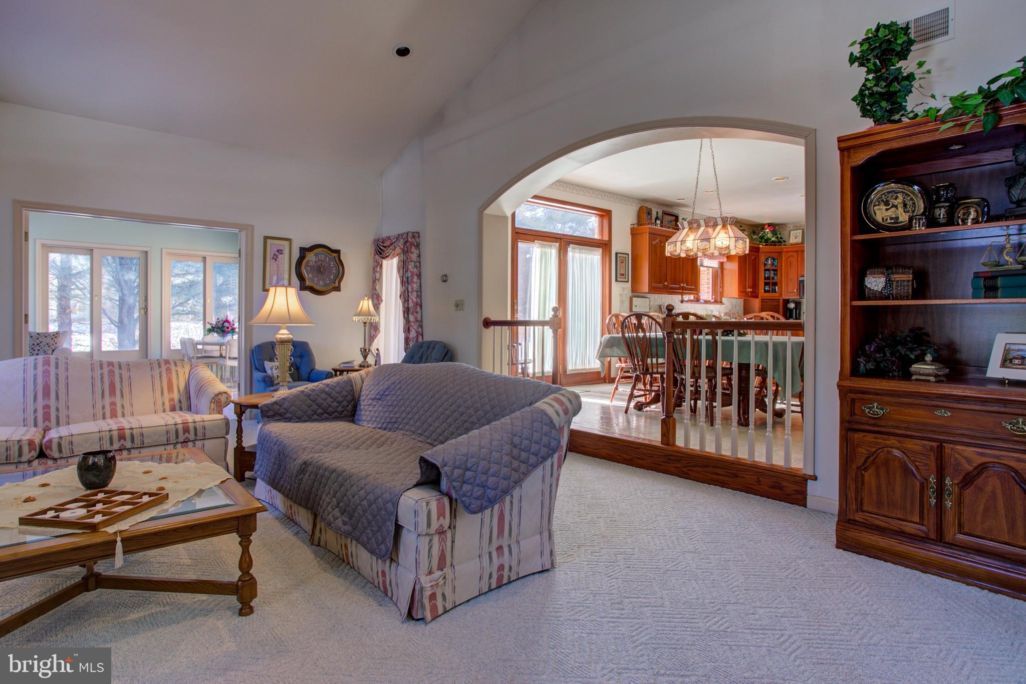 635 Randolph Drive Lititz, PA 17543 - Photo 8 of 50