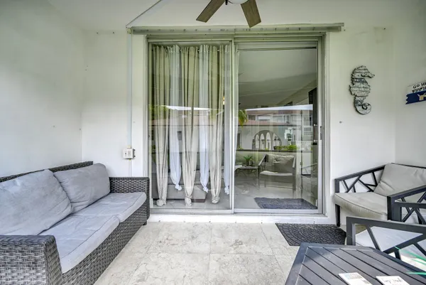 $2,700 | 400 Southeast 10th Street, Unit 105, Deerfield Beach, FL 33441