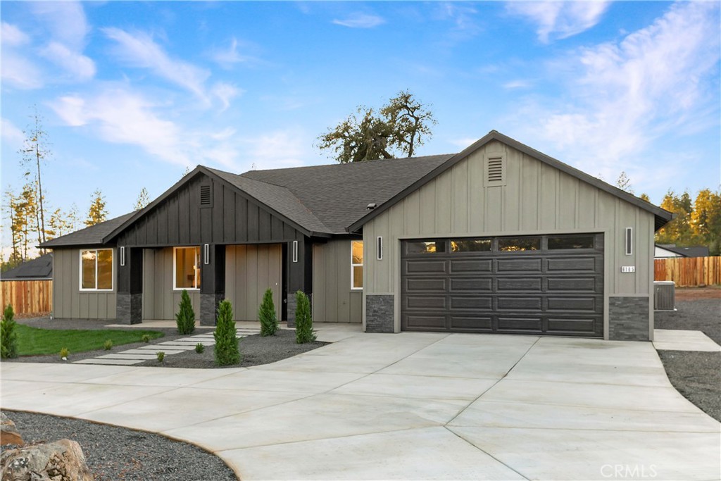 6185 Pentz Road Paradise, CA 95969 - Photo 2 of 53 a front view of a house with a garage