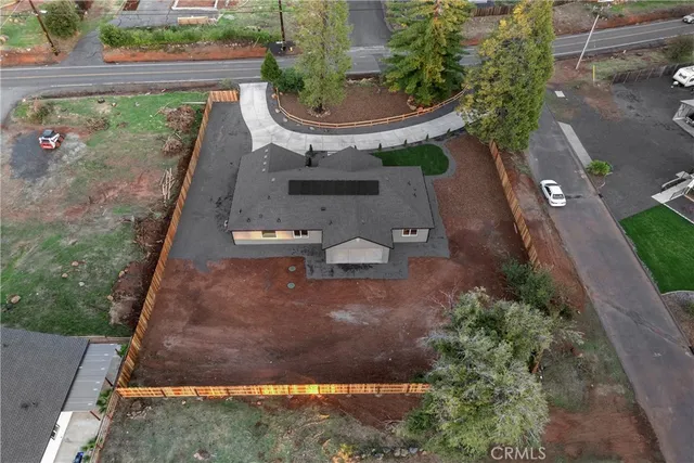 an aerial view of a house having outdoor space