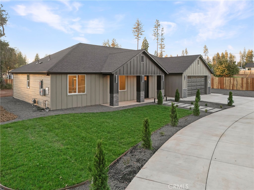 6185 Pentz Road Paradise, CA 95969 - Photo 42 of 53 a front view of a house with a yard