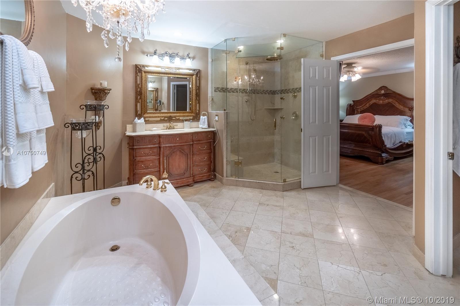 7949 Northwest 188th Terrace Hialeah, FL 33015 - Photo 15 of 22