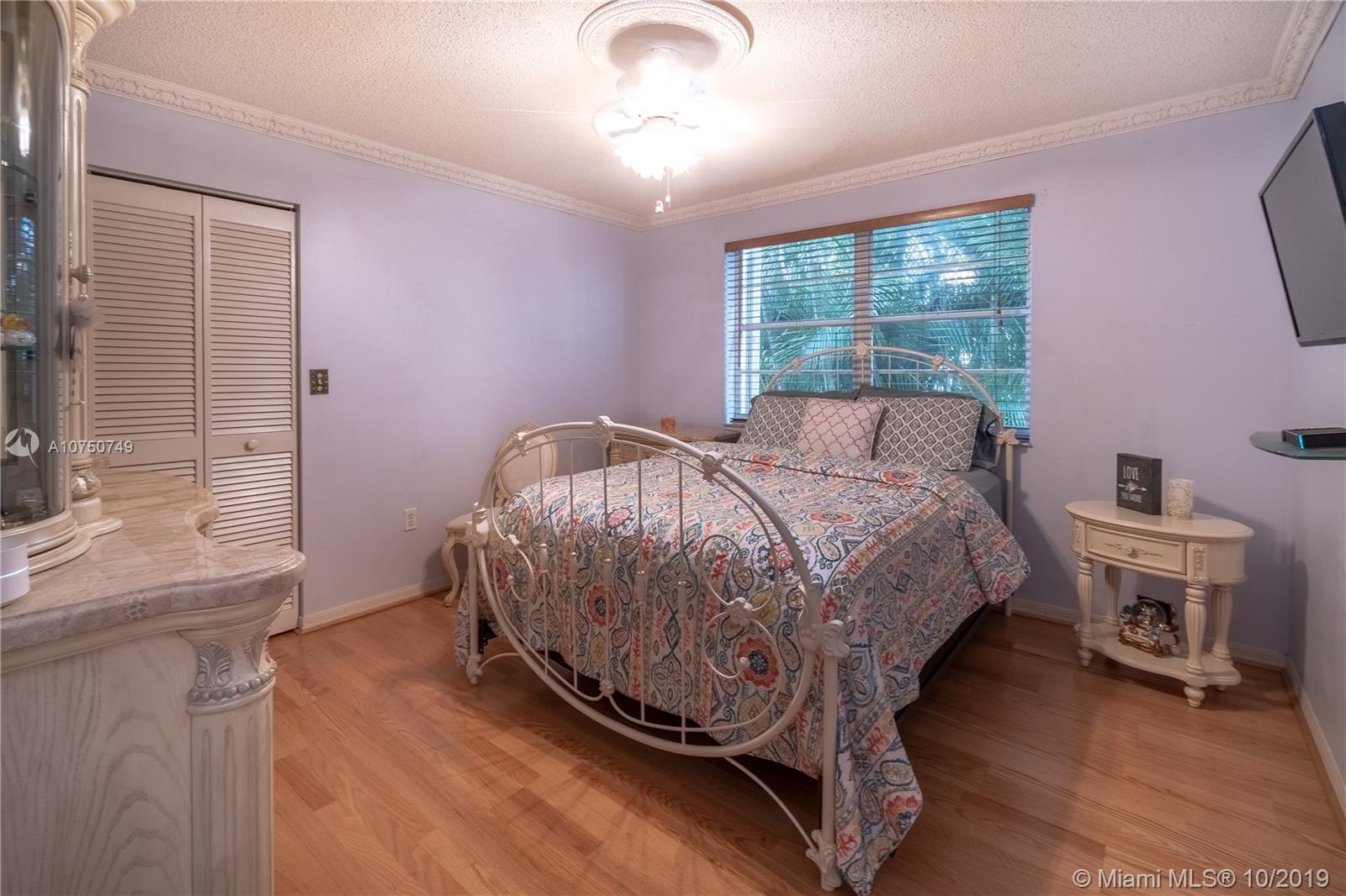 7949 Northwest 188th Terrace Hialeah, FL 33015 - Photo 16 of 22