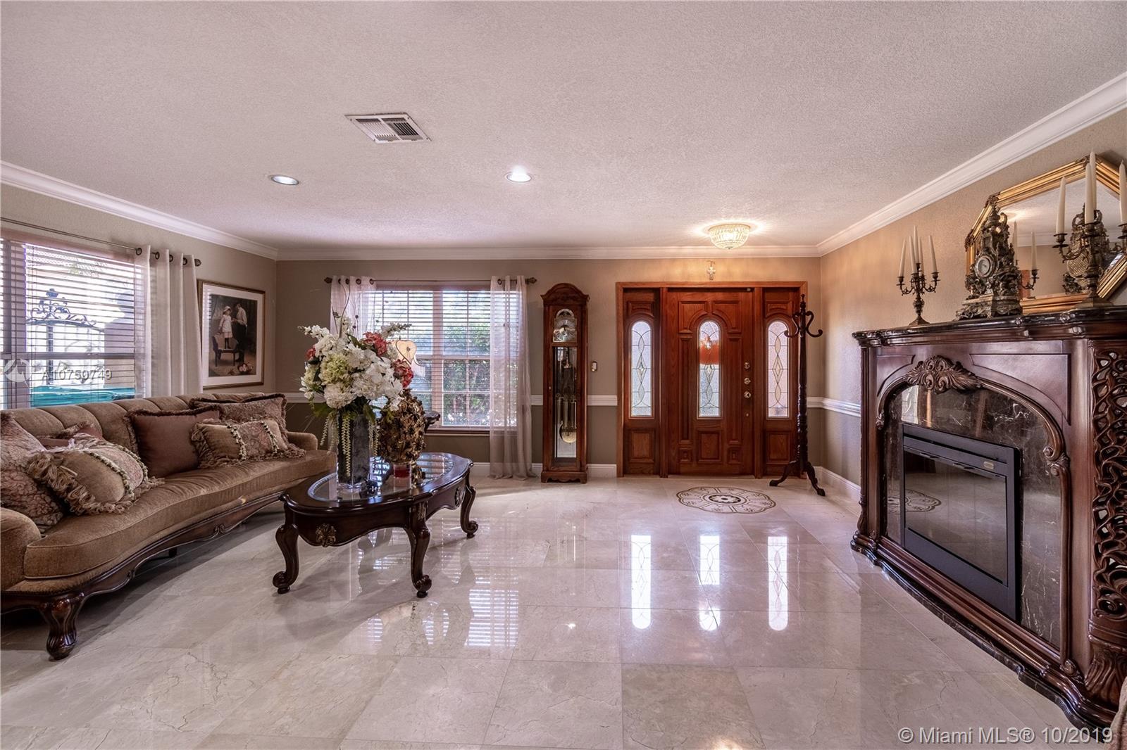 7949 Northwest 188th Terrace Hialeah, FL 33015 - Photo 3 of 22