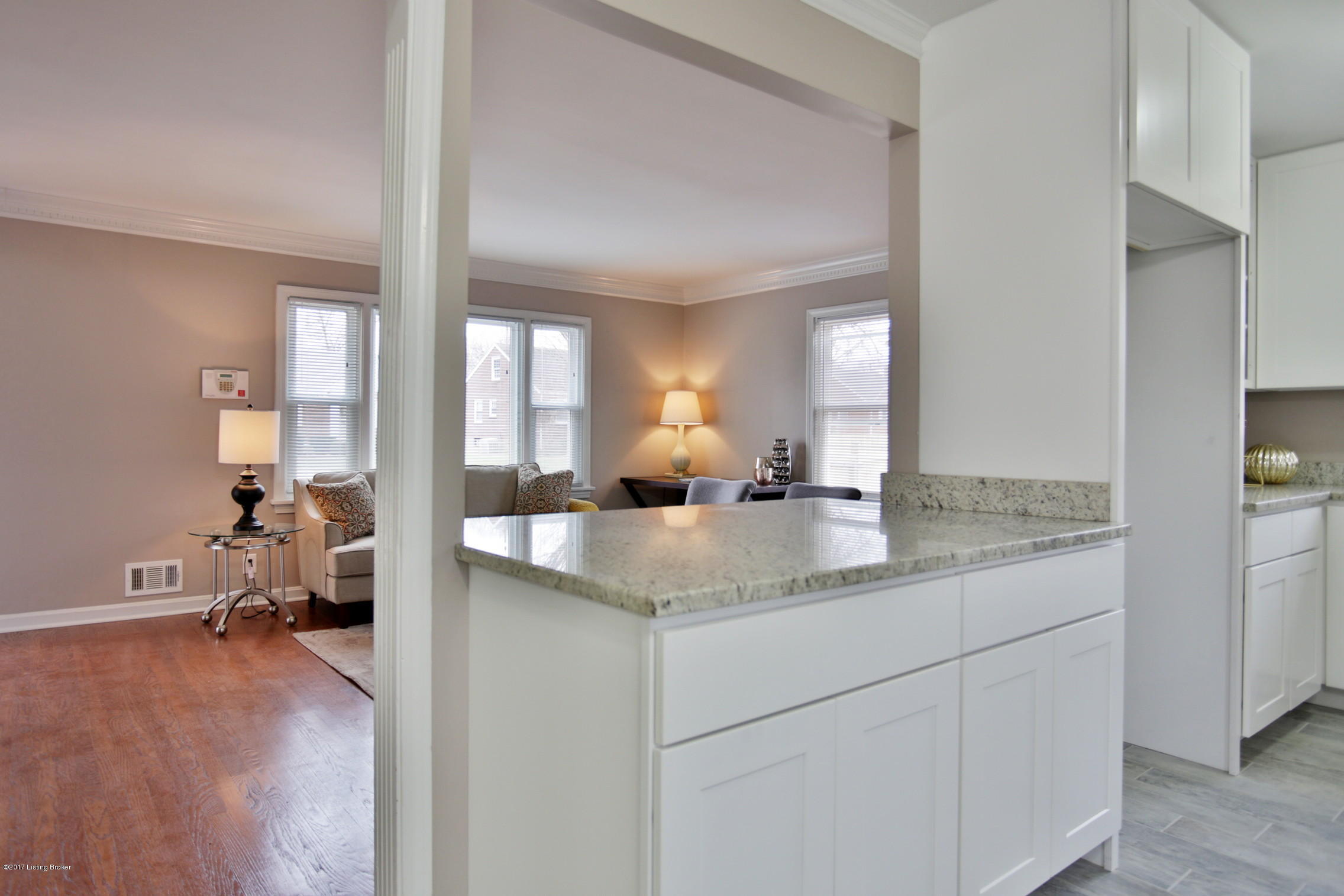 3019 Beaumont Road Louisville, KY 40205 - Photo 8 of 41 29