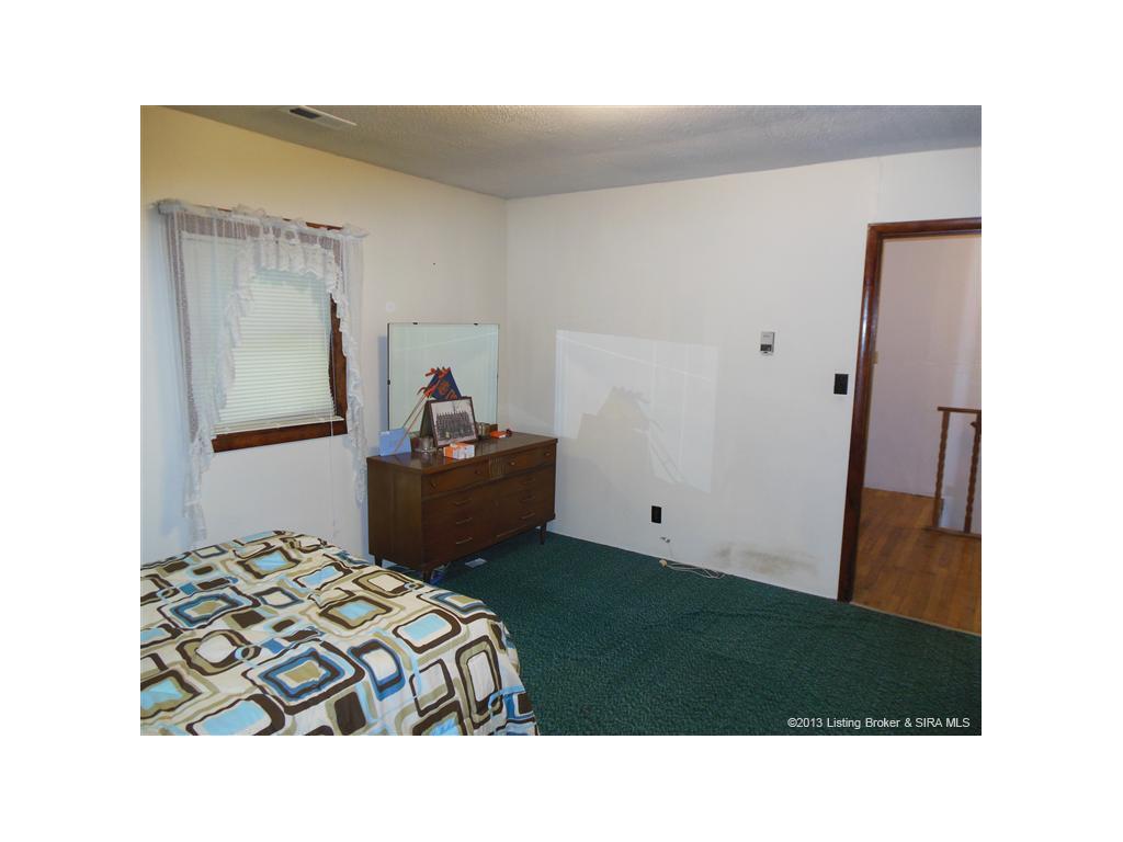 622 Mayfield Road Henryville, IN 47126 - Photo 12 of 19 Gallery Image 12