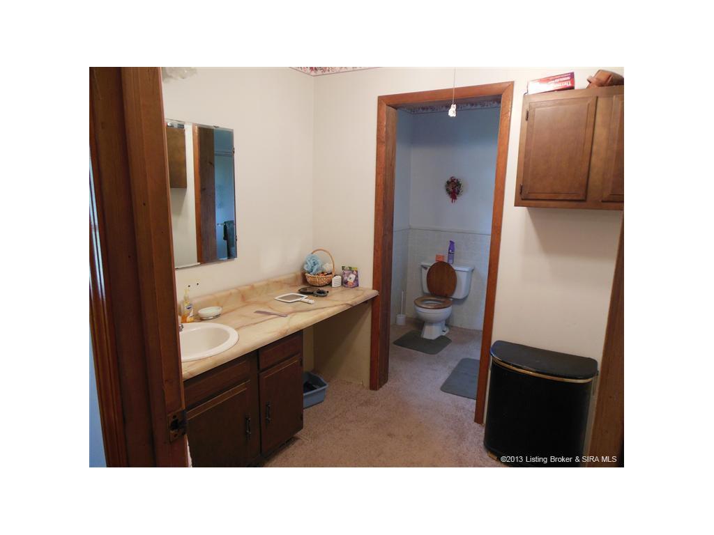 622 Mayfield Road Henryville, IN 47126 - Photo 6 of 19 Gallery Image 6