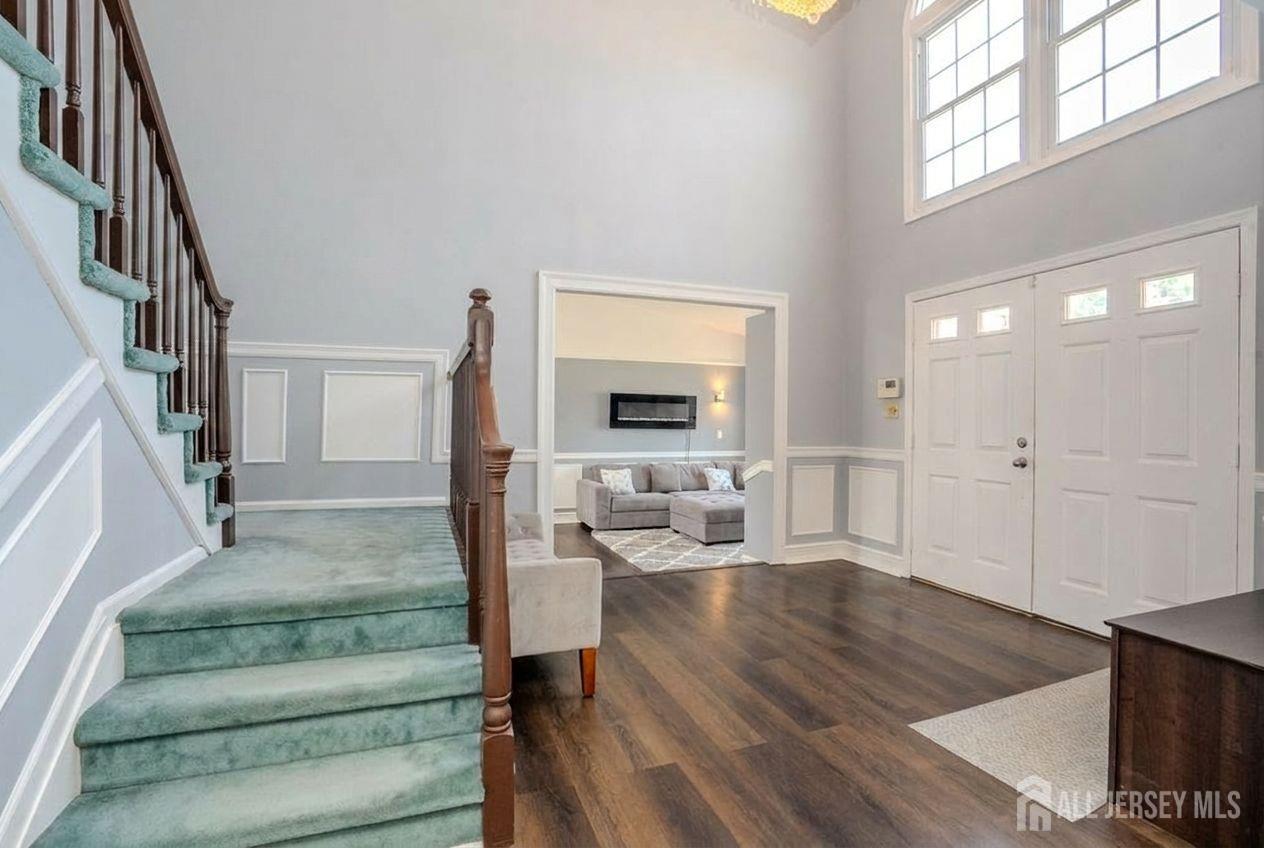 1444 Masoma Road North Brunswick, NJ 08902 - Photo 5 of 41