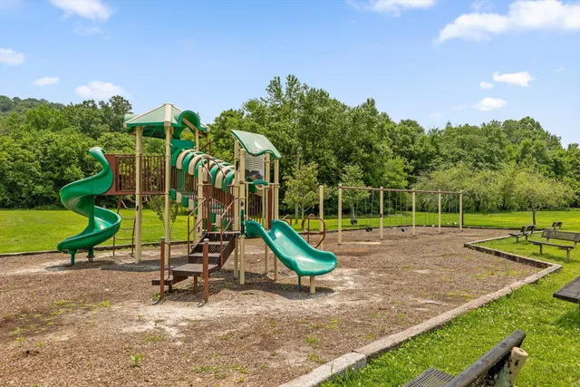 $157,000 | 900 Mountain Creek Road, Unit I109, Chattanooga, TN 37405