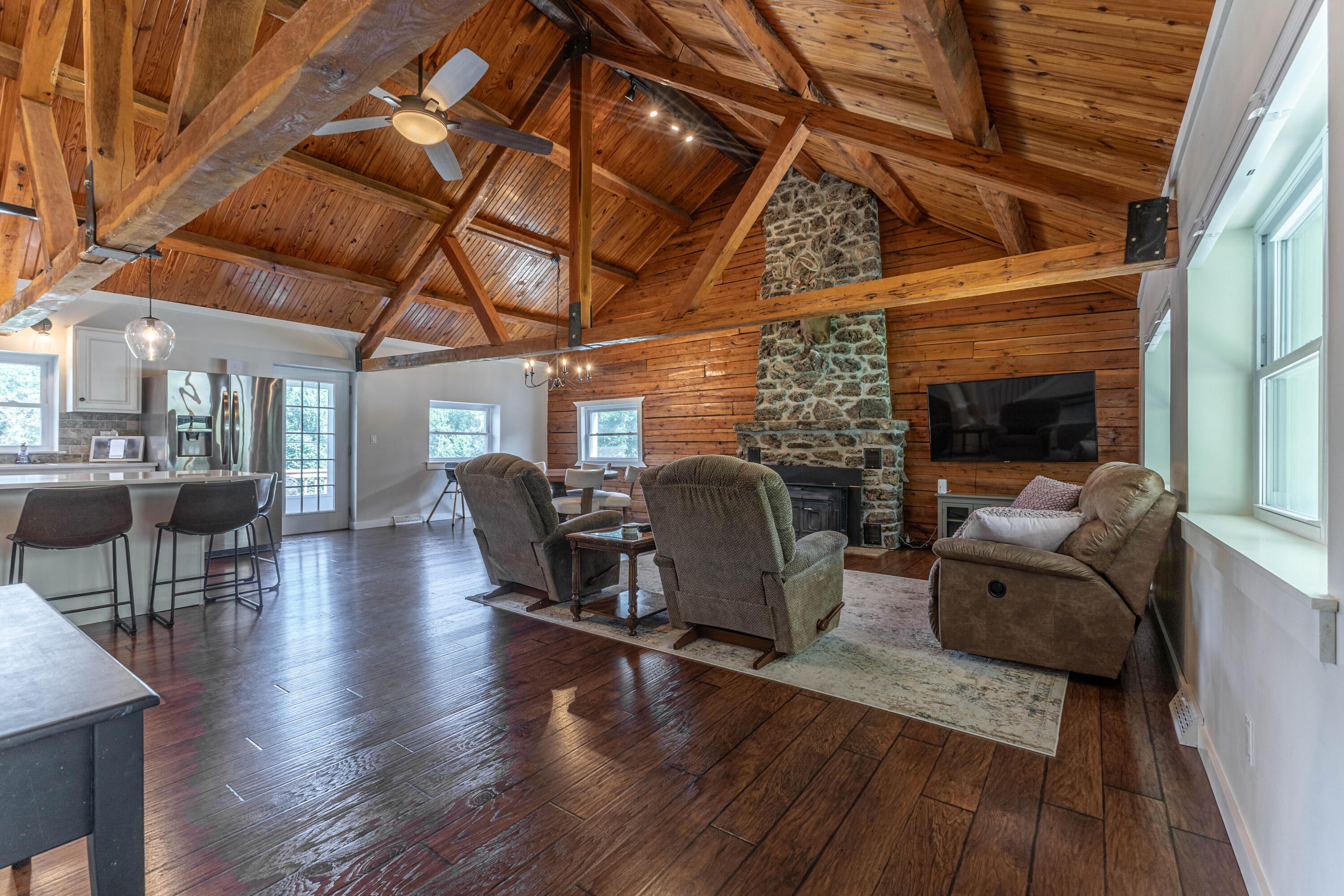 2650 South Roby Farm Road Rocheport, MO 65279 - Photo 1 of 65 Gallery Image 1
