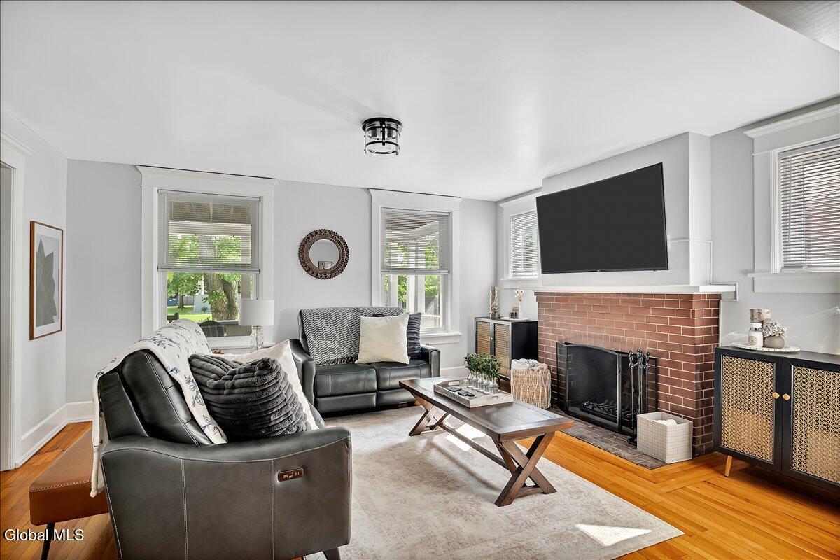 1575 Union Street Schenectady, NY 12309 - Photo 9 of 45 17-1575 Union St-21